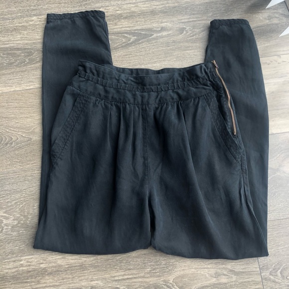 Wilfred Aritzia dress pants - Picture 4 of 4